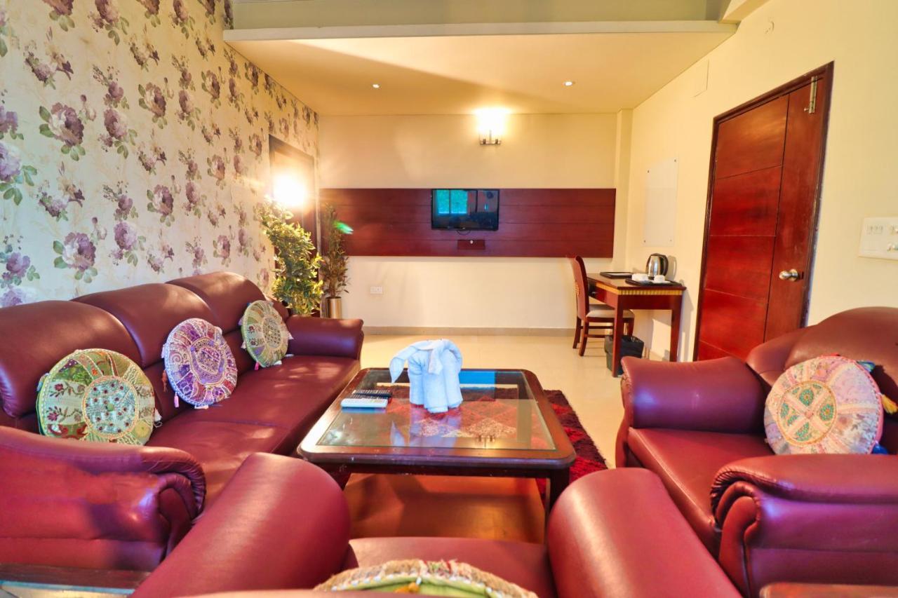 Hotel Crestmont Ashapurna Jaipur, Banipark Exteriér fotografie