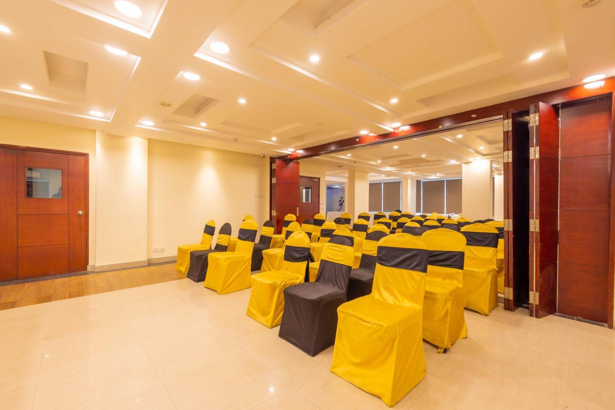 Hotel Crestmont Ashapurna Jaipur, Banipark Exteriér fotografie