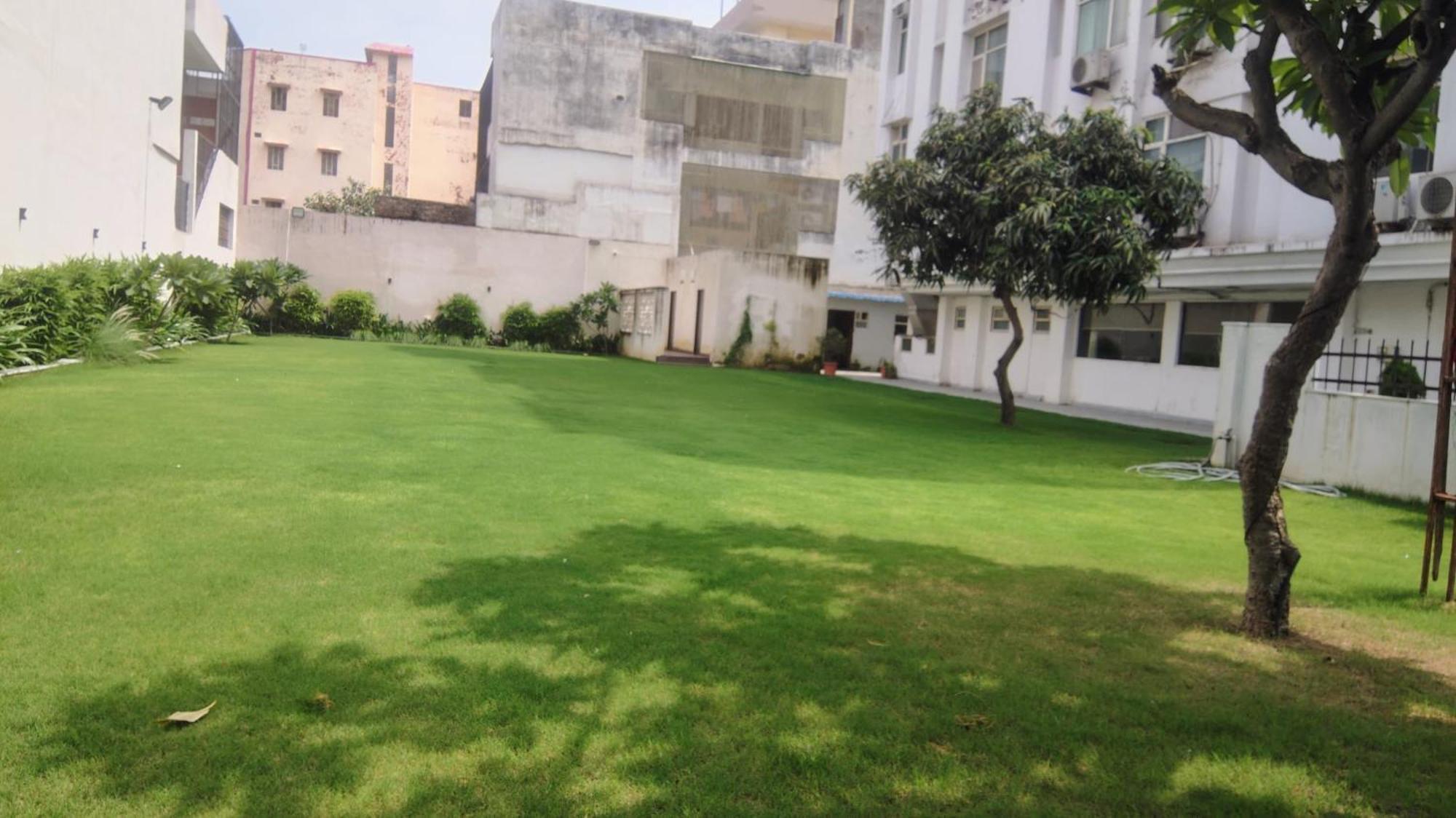 Hotel Crestmont Ashapurna Jaipur, Banipark Exteriér fotografie